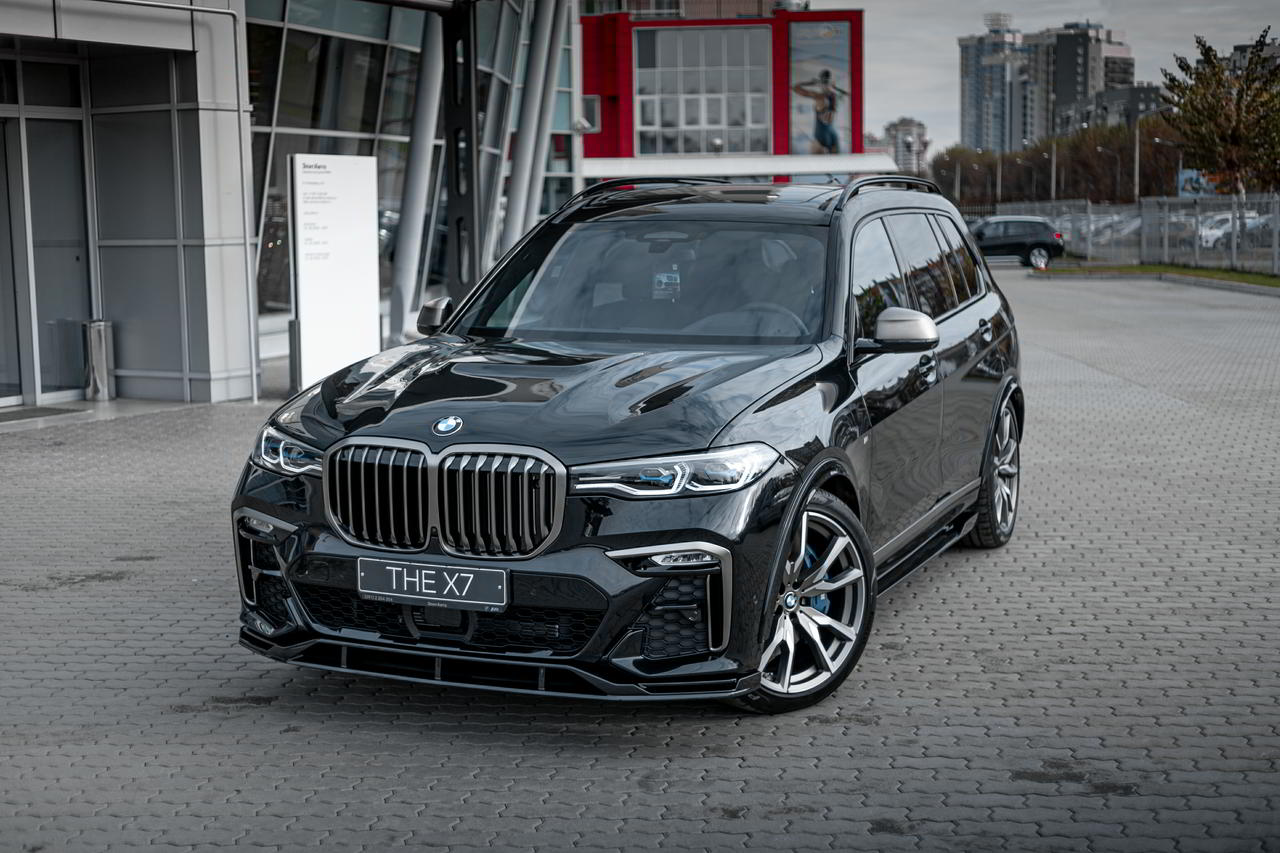 BMW X7 front lips by Renegade Design