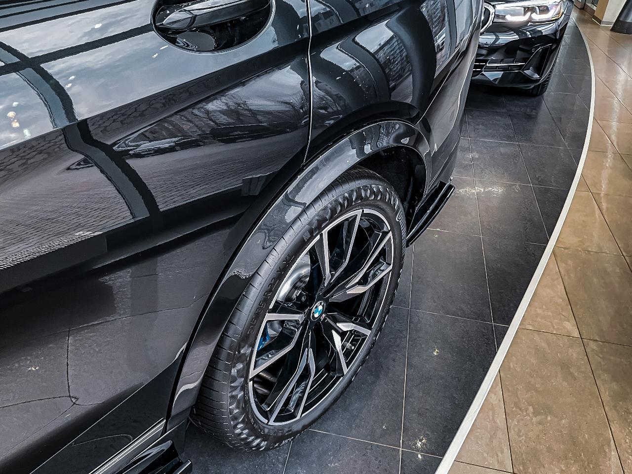 Vergrößerung der Karoserrie für BMW X7