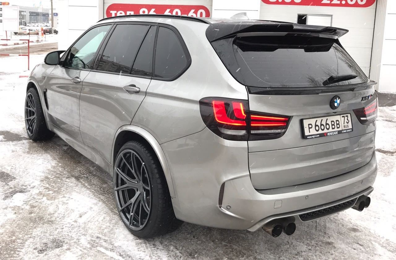 Rear spoiler for BMW X5 F15 / F85