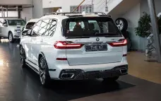 Carbon heckdiffusor für BMW X7