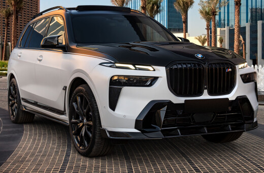 Full carbon BMW X7 LCI kit by RNG Design