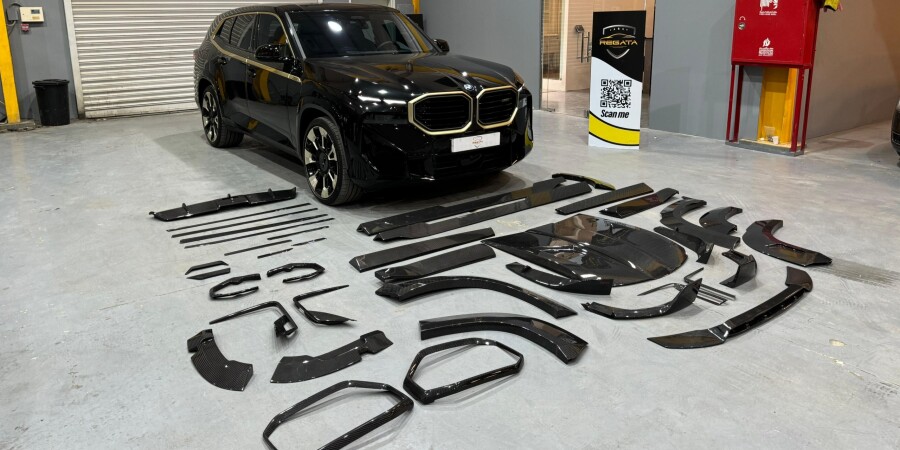 Carbon BMW XM with REGATA KSA