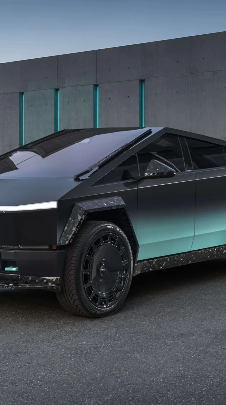 Tesla Cybertruck in Südkorea: RNG Design Forged Carbon, 26-Zoll-Schmiederäder und exklusiver Mattverlauf