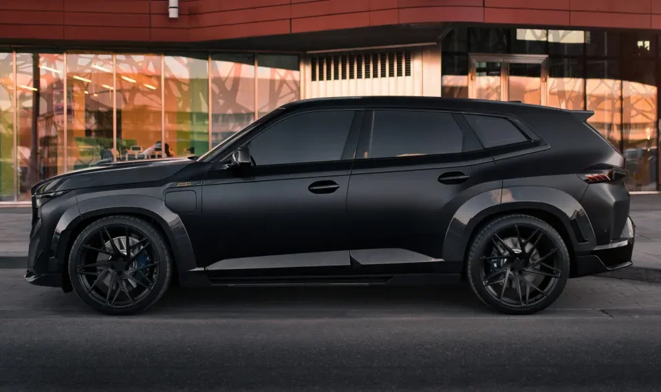Carbon-Türverkleidungen für BMW XM