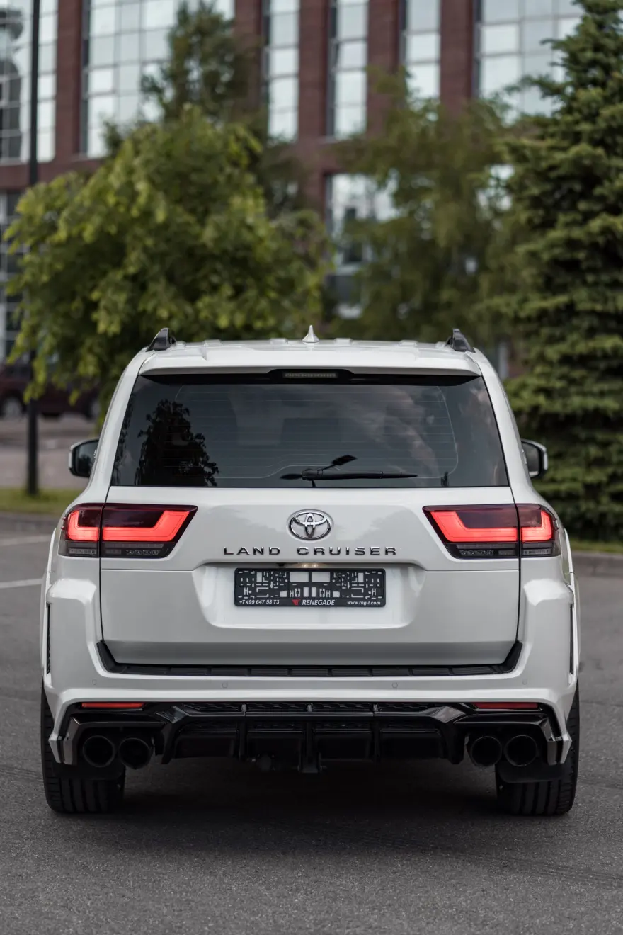 Bodykit für Toyota Land Cruiser 300