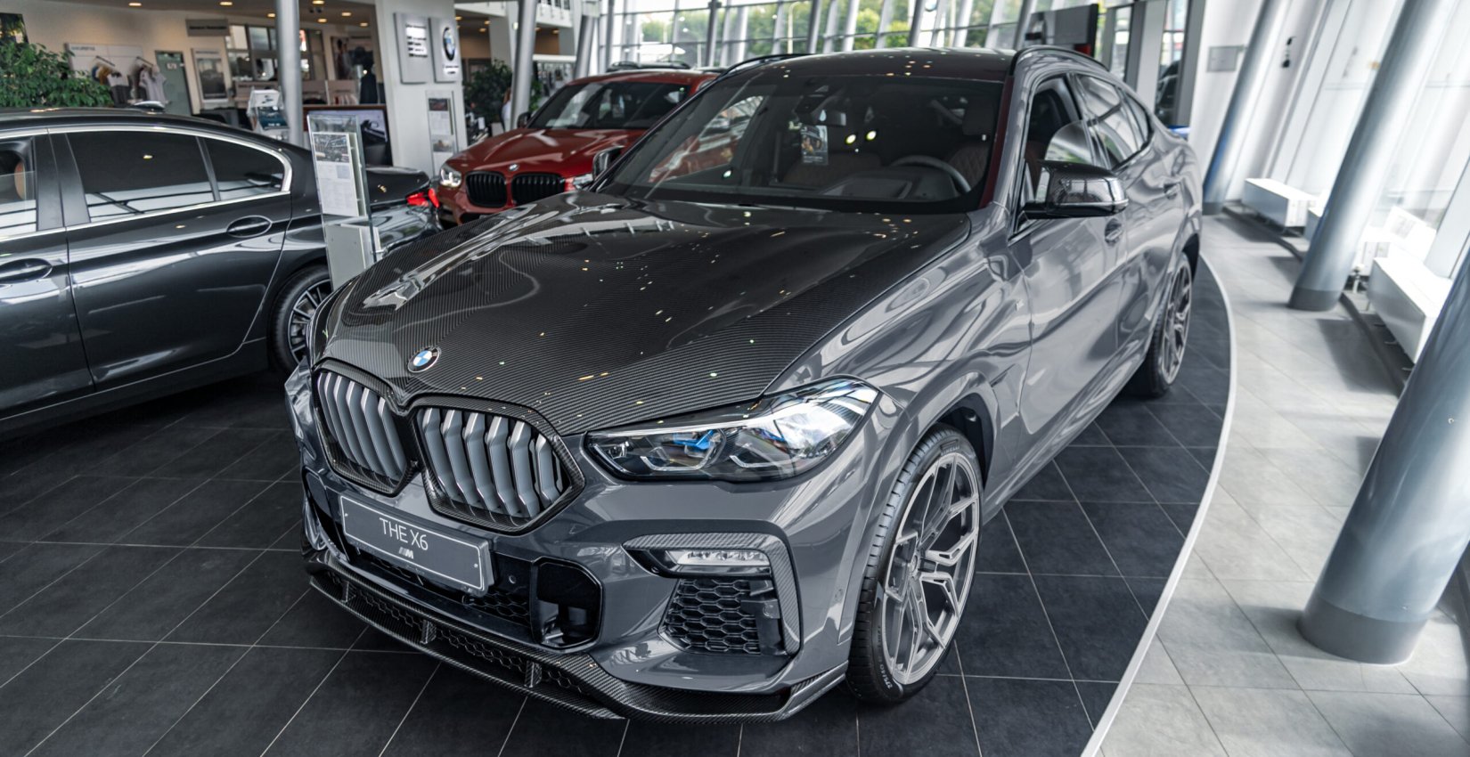 Обновите свой BMW X6 G06 с помощью нашего эксклюзивного карбонового обвеса