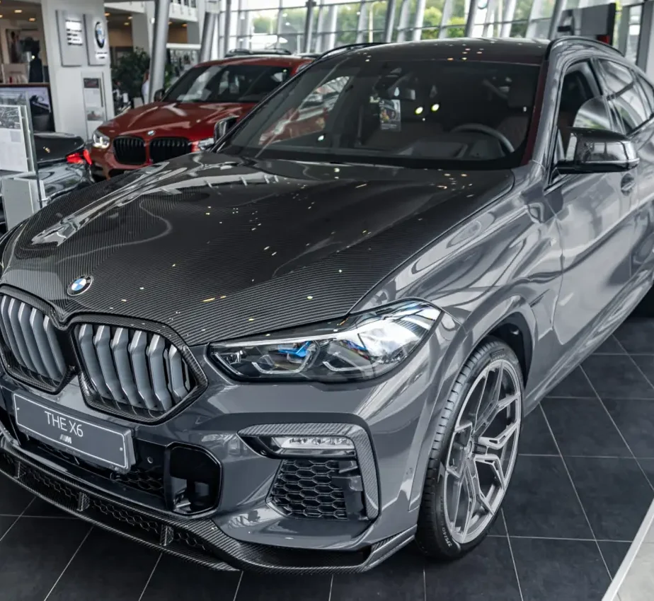 Verwandeln Sie Ihren BMW X6 G06 mit unserem exklusiven Vollcarbon-Kit