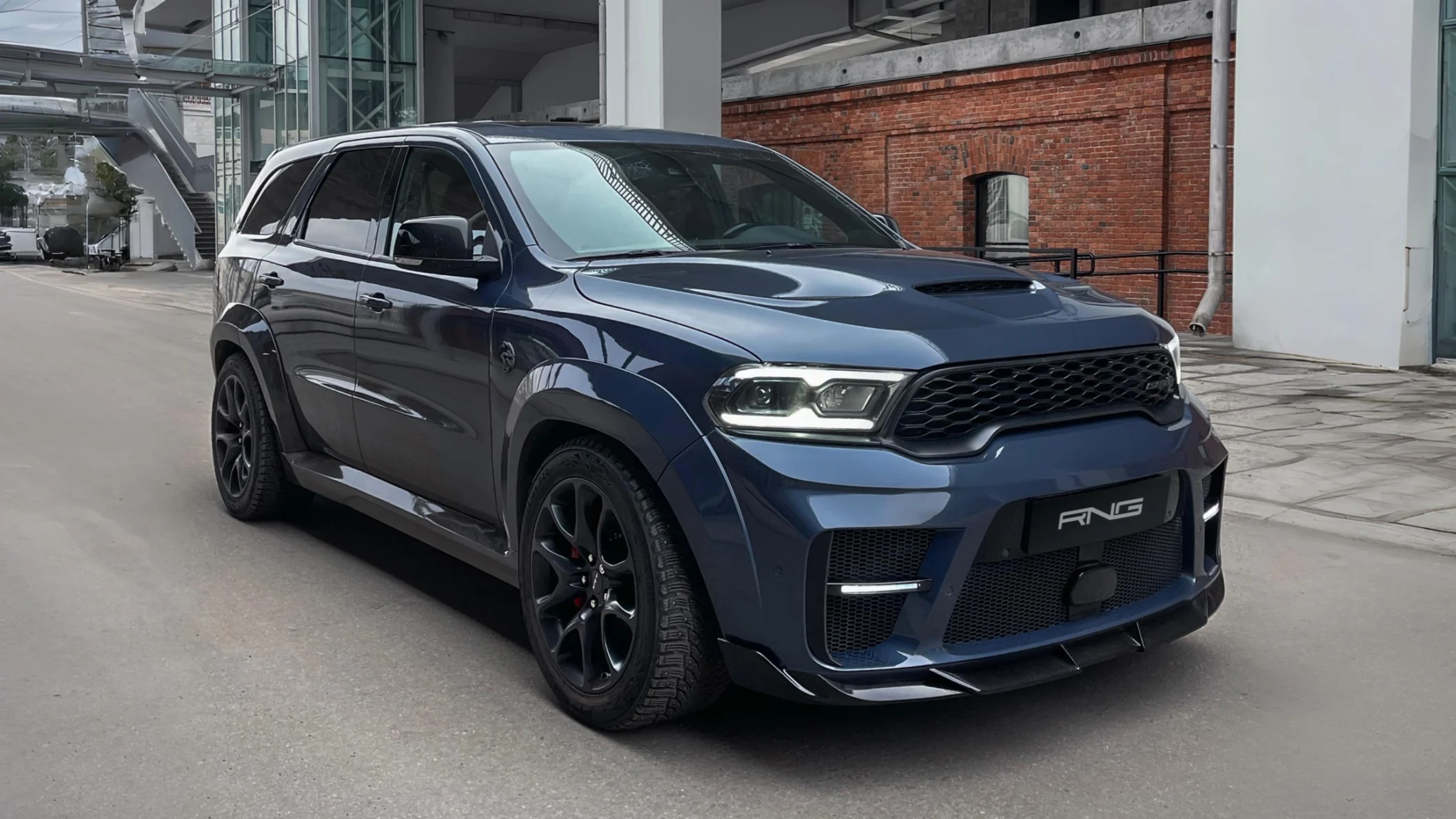 Renegade Design Bodykit für Dodge Durango — Kraft, die man sieht