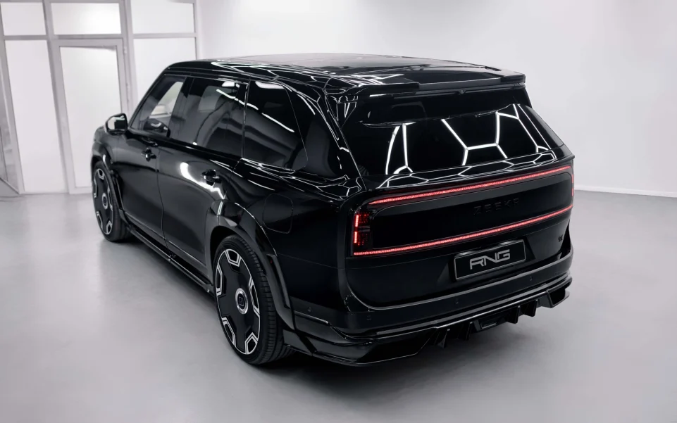 Diffuser for Zeekr 9X | Made In-House, Gloss Black