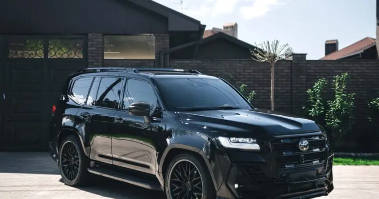 Bodykit für Toyota Land Cruiser 300