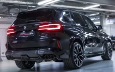 Carbon rear bumper side inserts for BMW X5M Competition LCI