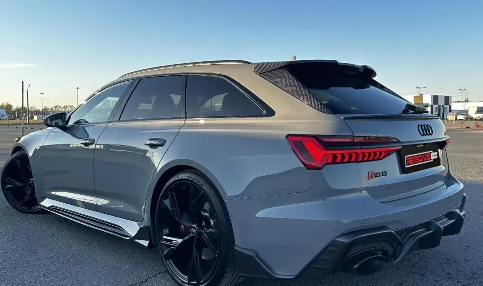 Carbon dachspoiler für Audi RS6