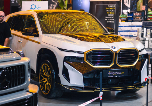 BMW XM with Renegade kit on DropDown show in Romania