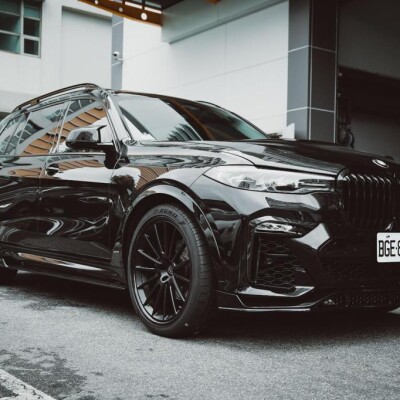 Schwarzer X7 für unsere Freunde vom Empire Motor Club Taiwan
