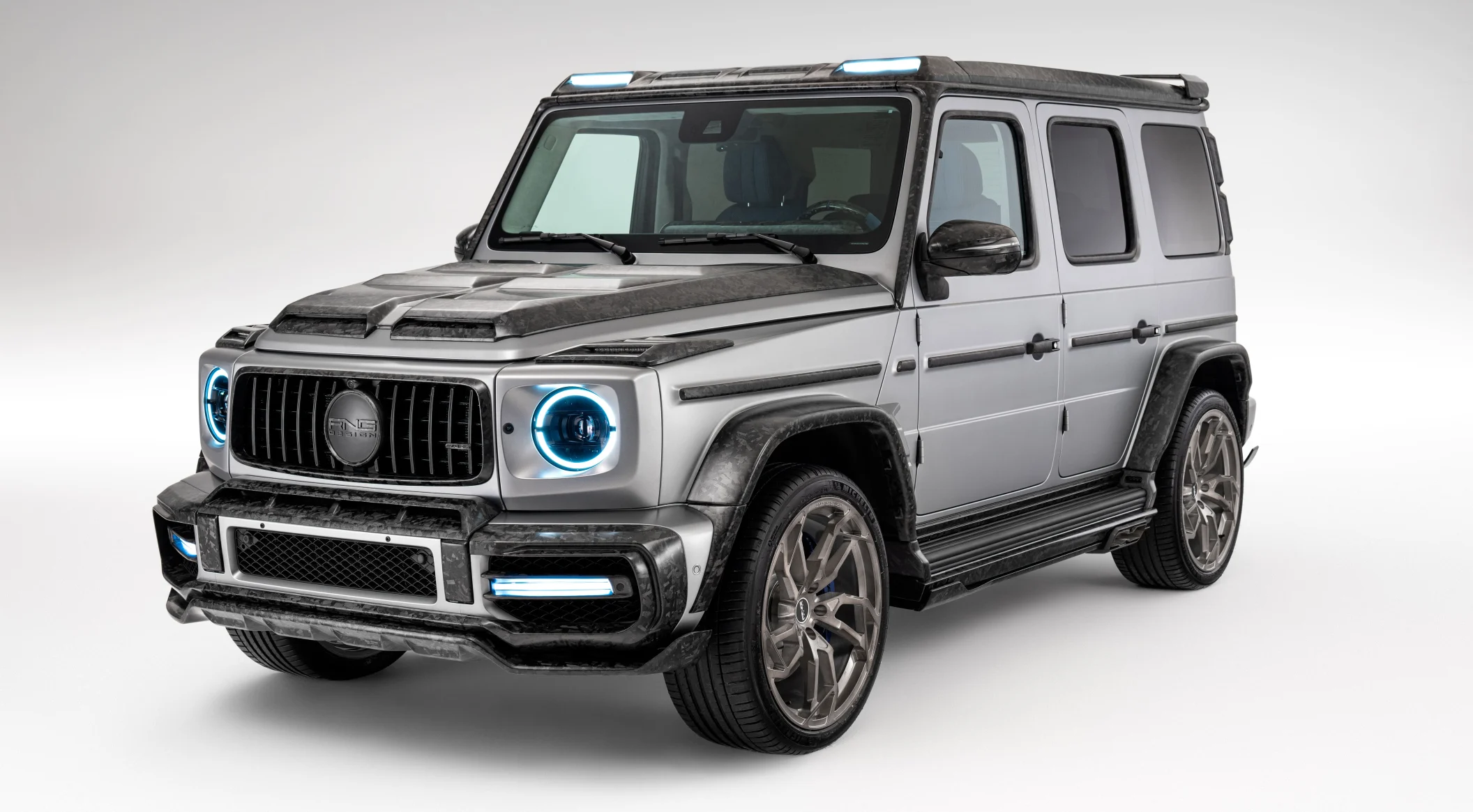 Mercedes-Benz G63 W463: mattes Forged Carbon, 23″ Schmiederäder und ein komplett neu bezogener Innenraum — ein Build ohne Doppelgänger