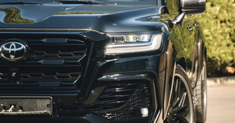 Bodykit für Toyota Land Cruiser 300