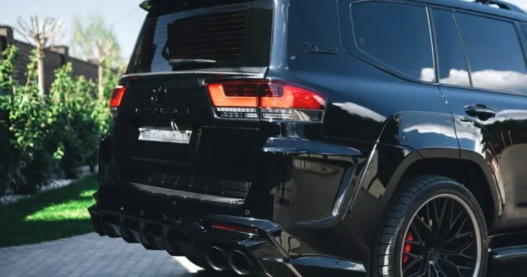 Bodykit für Toyota Land Cruiser 300