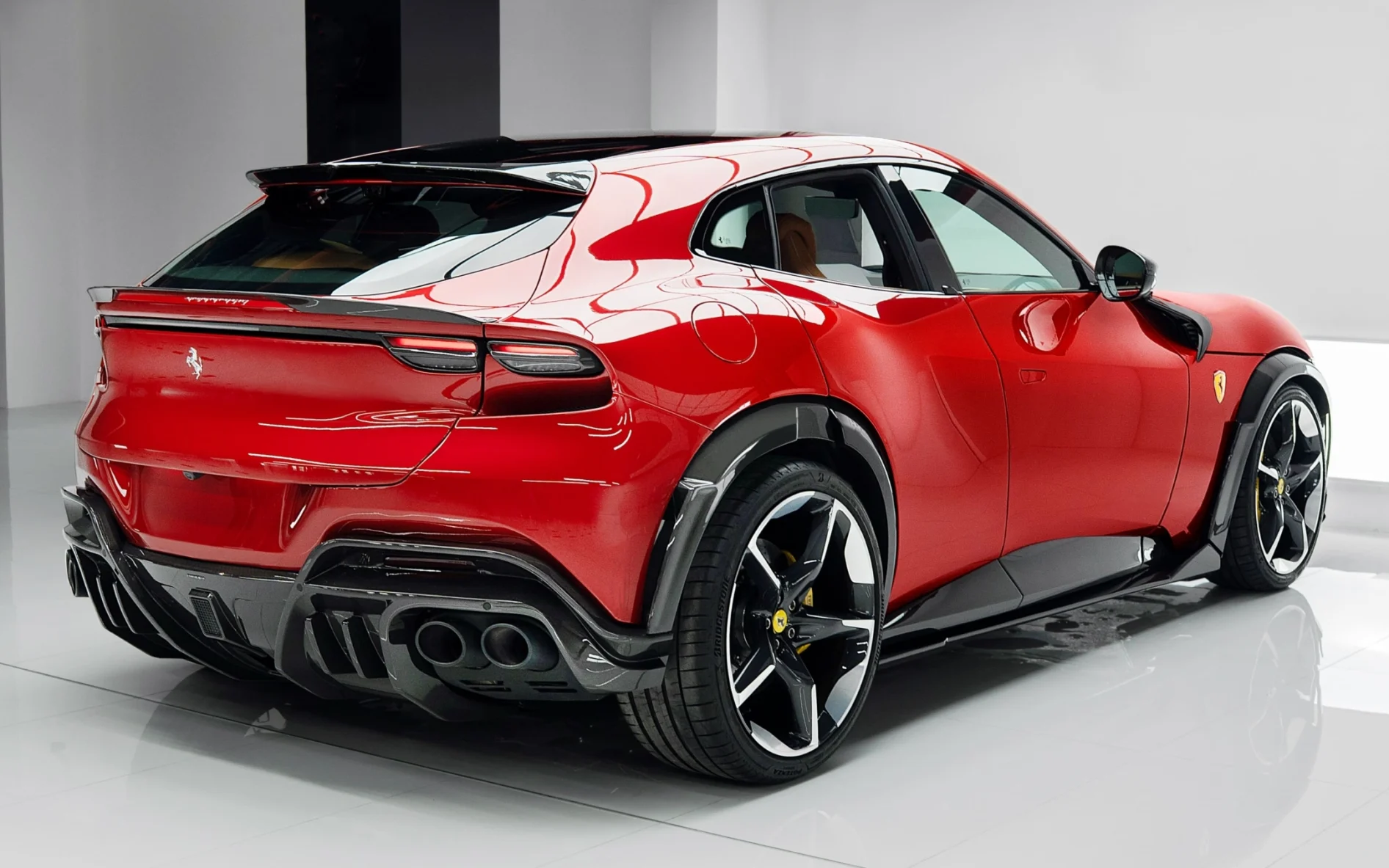 Carbon wide body extensions for Ferrari Purosangue | Made