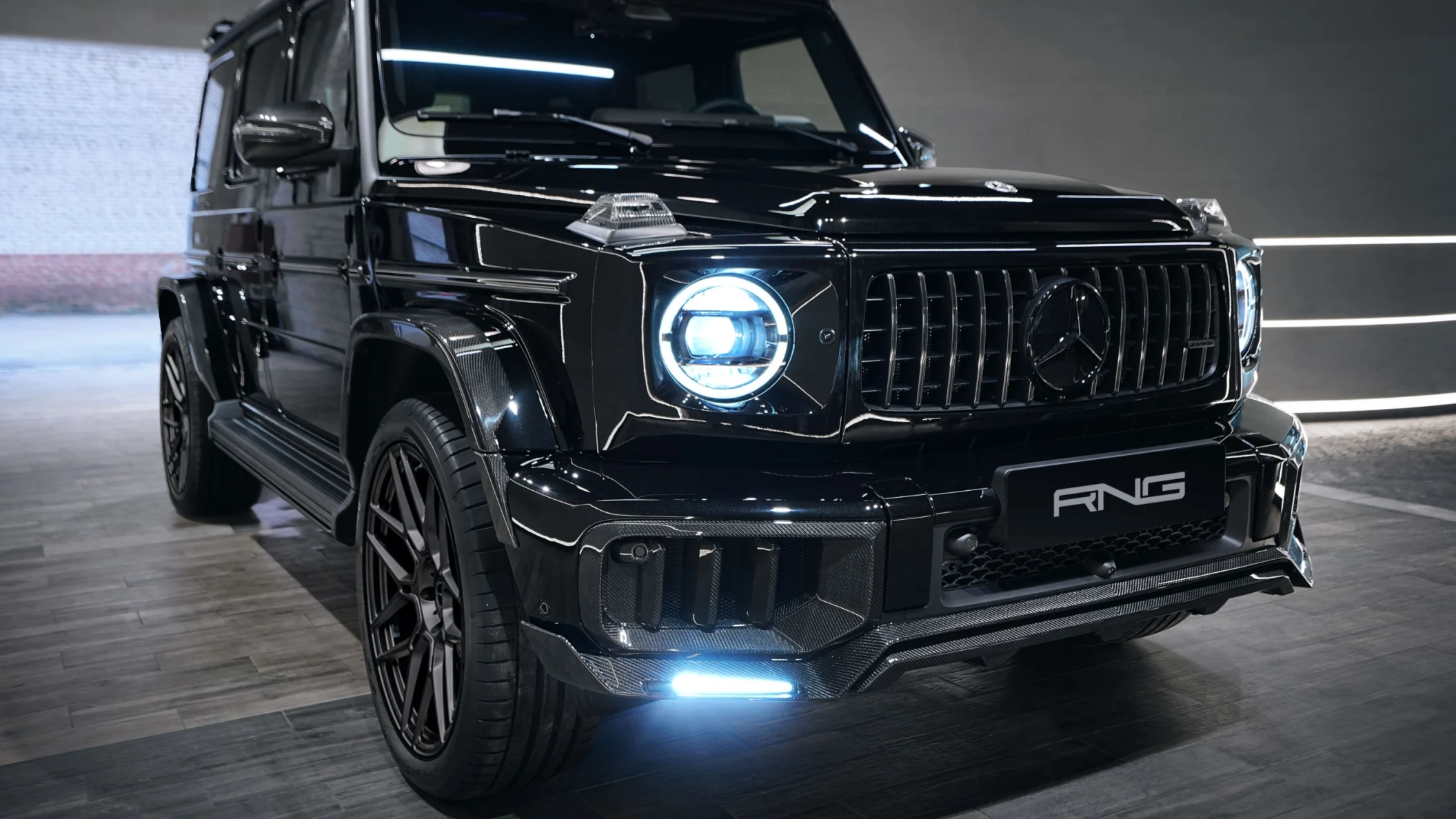 Mercedes-Benz G63 W465 (2025): Klassischer Carbon-Bodykit & 23” Schmiederäder in Satin Black