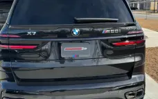 Rear spoiler for BMW X7