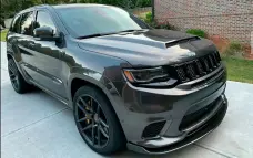 Demon hood for Jeep Grand Cherokee WK2