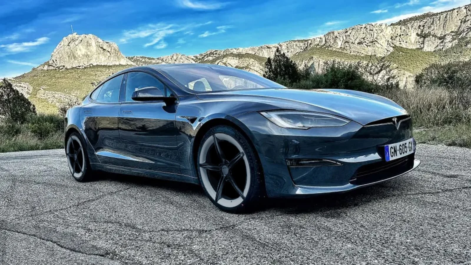 Forged wheels for Tesla Model S Plaid