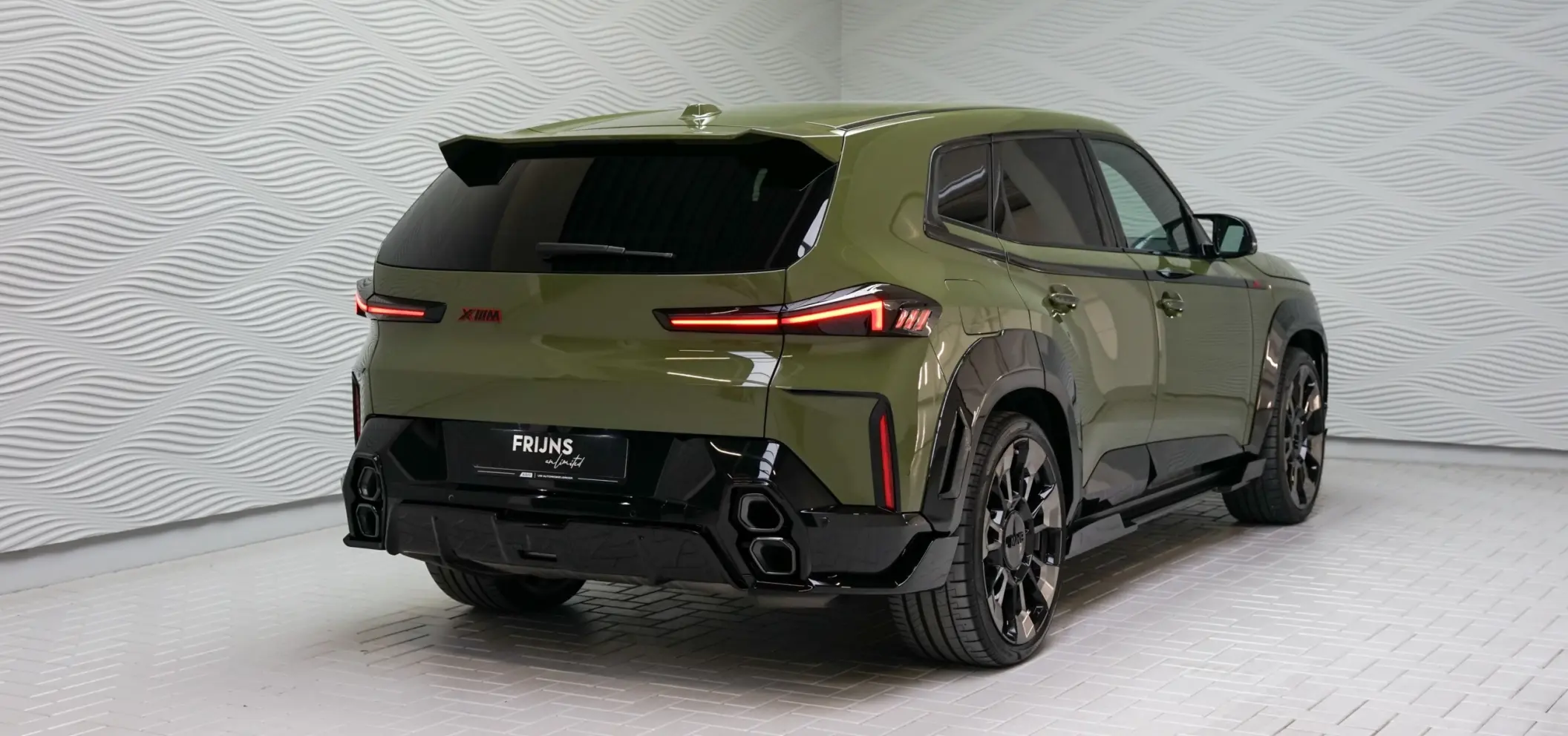 Military green XM with full kit for Frijns Unlimited BV