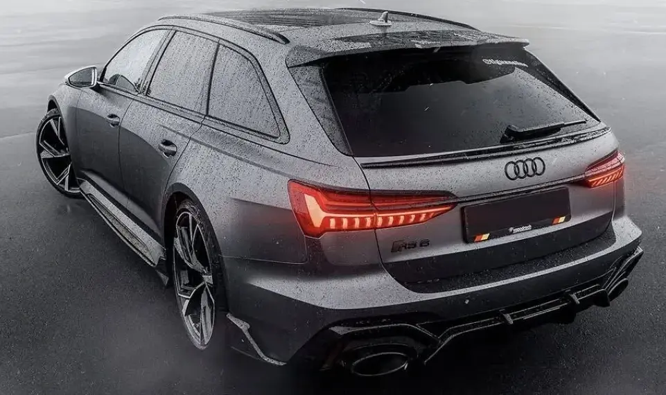 Heckmittelspoiler für Audi RS6