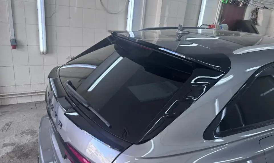 Heckmittelspoiler für Audi RS6
