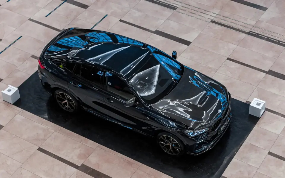 Carbon hood for BMW X6 G06 / F96