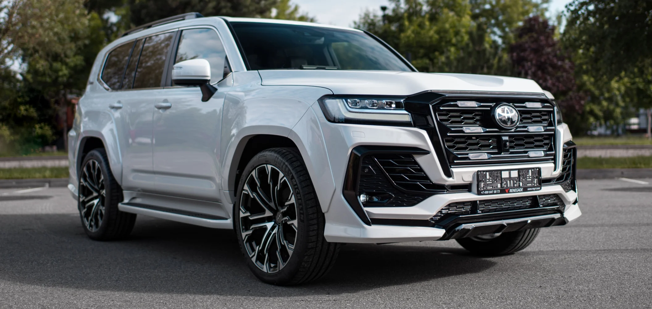 Toyota Land Cruiser 300 von RNG Design: vom „Alltags-SUV“ zum Herrscher der Straße