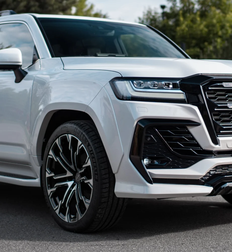 Toyota Land Cruiser 300 von RNG Design: vom „Alltags-SUV“ zum Herrscher der Straße