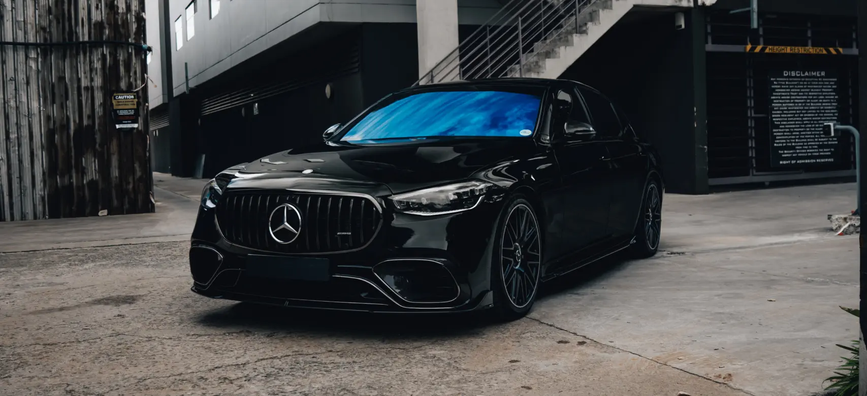 Carbon-Bodykit von RNG Design für Mercedes-Benz S63 E in Südafrika
