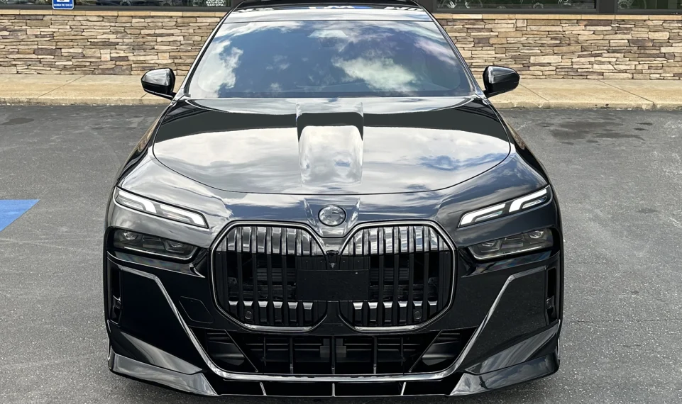 Front bumper splitter for BMW 7 G70