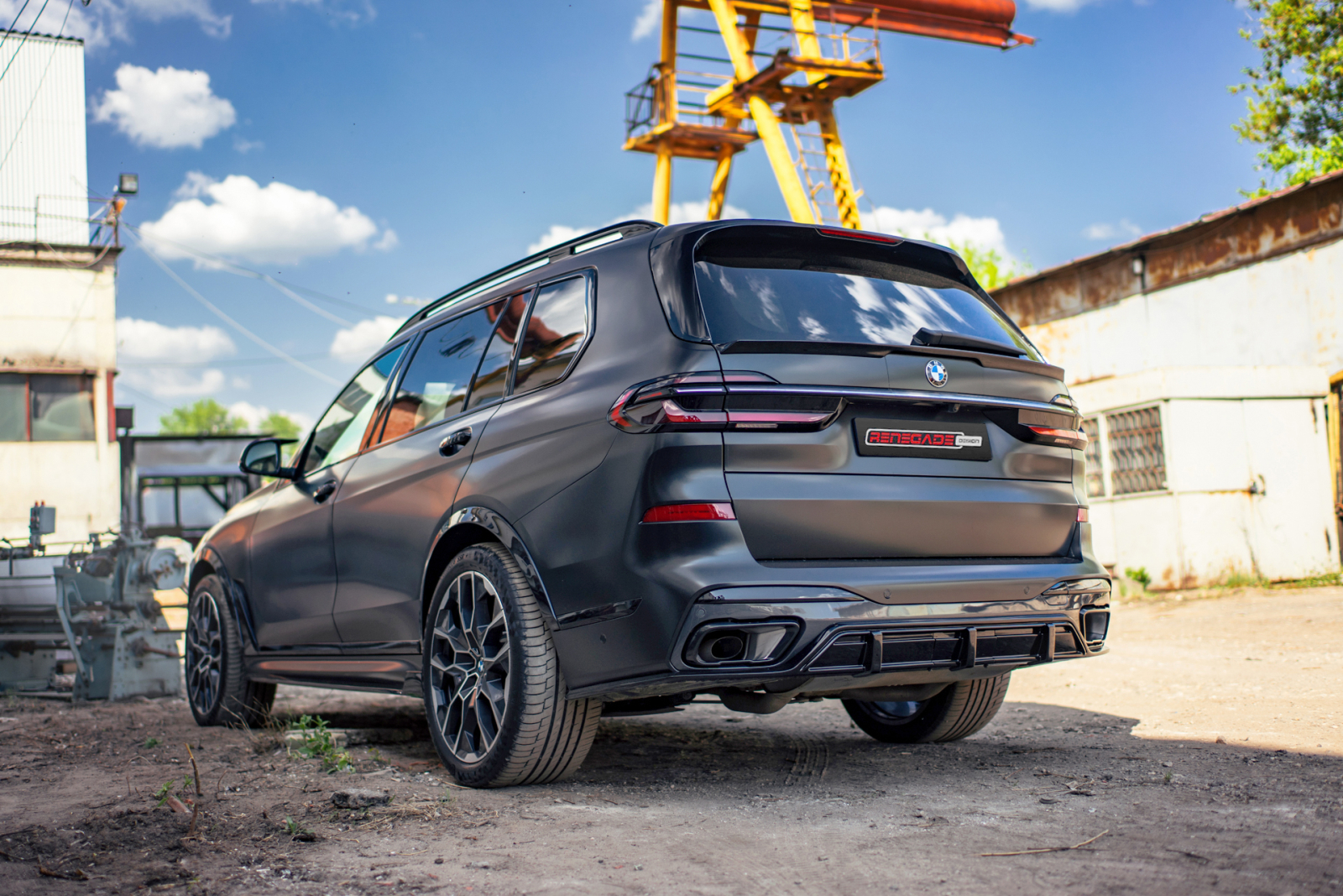 BMW X7 LCI Body Kit | BMW X7 LCI Wide Body Kit for sale at Renegade Design