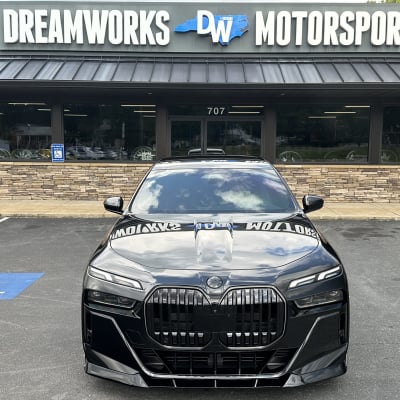 Gloss black kit for Dreamworks Motorsports