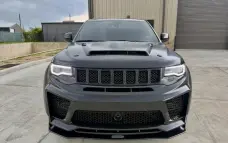 Demon hood for Jeep Grand Cherokee WK2