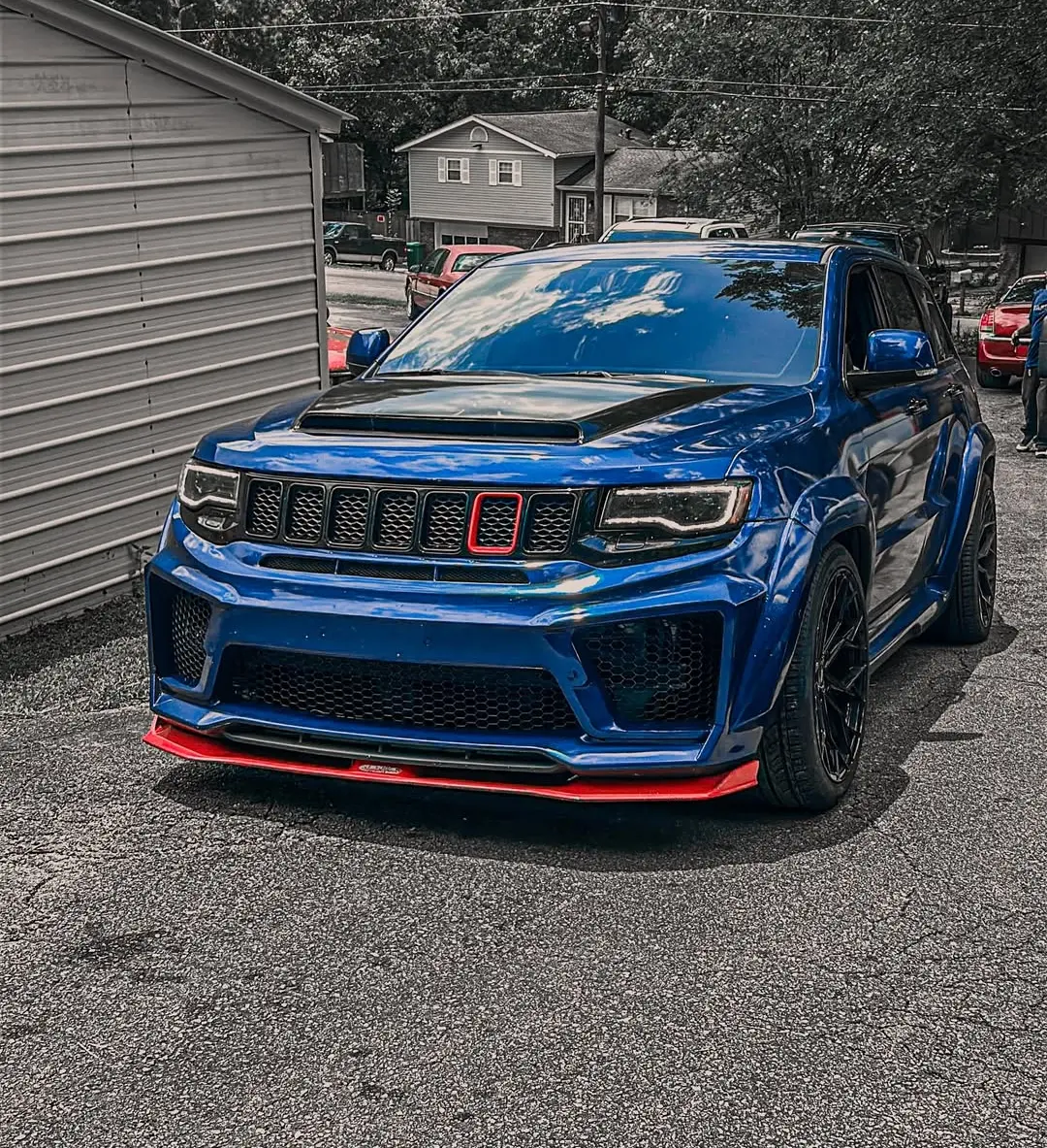 Demon hood for Jeep Grand Cherokee WK2