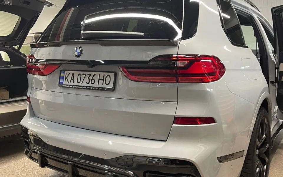 Carbon heckdiffusor für BMW X7