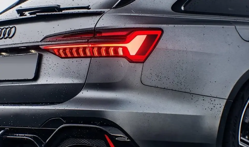 Roof spoiler for Audi RS6