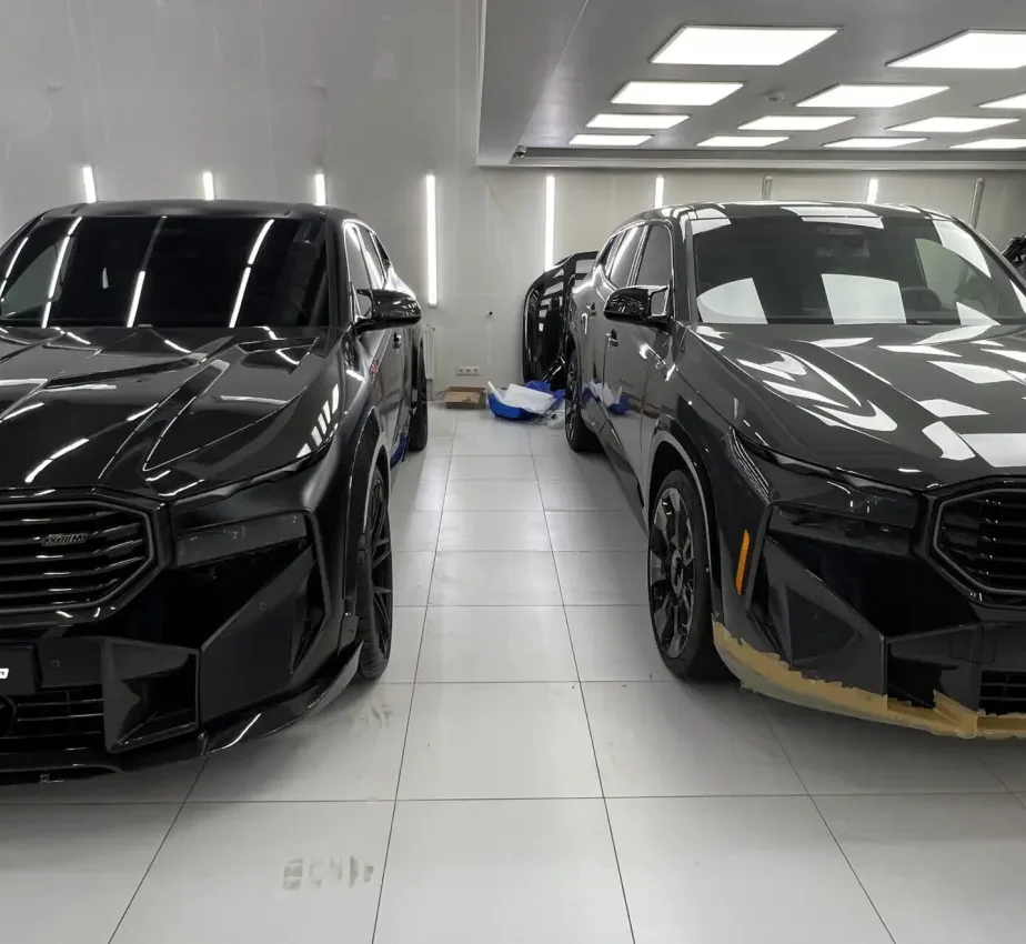 Full carbon BMW XM with NEW bonnet