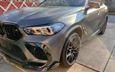 Fronteinsatz aus Carbon für BMW X6M F96