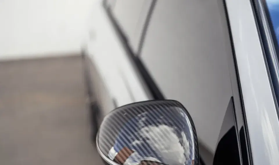 Carbon mirror covers for Mercedes-Benz S63 W223