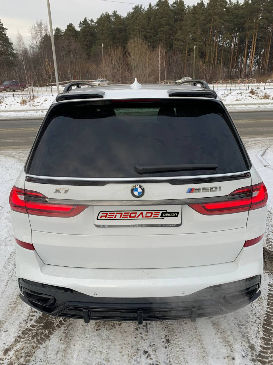 Roof spoiler for BMW X7 Renegade Design